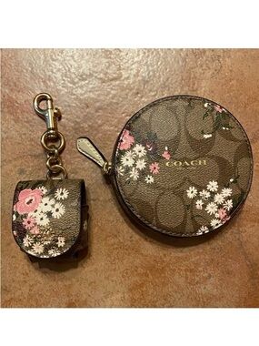 Coach Tech Organizer Pouch Earbud Case